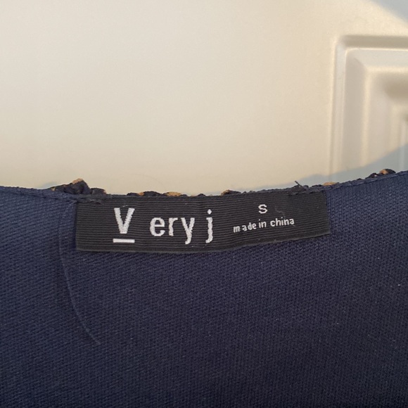 Cute sparkle dress - Picture 3 of 3